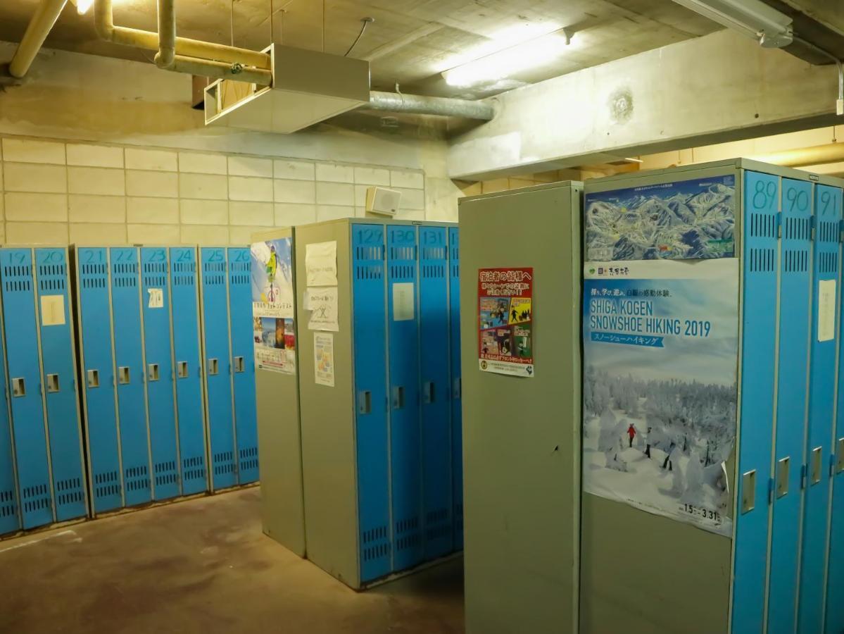 Hotel Sankt Moritz Shiga Shimotakai Екстериор снимка