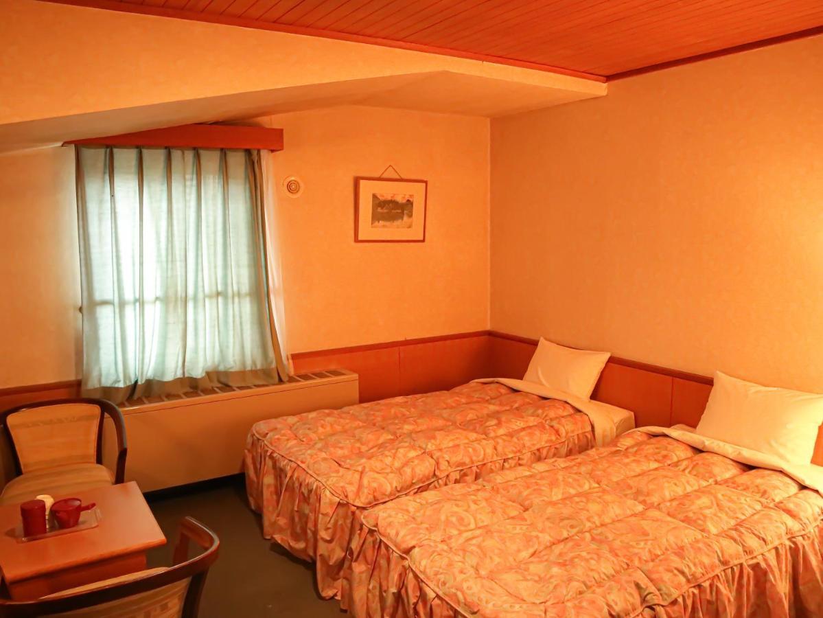 Hotel Sankt Moritz Shiga Shimotakai Екстериор снимка