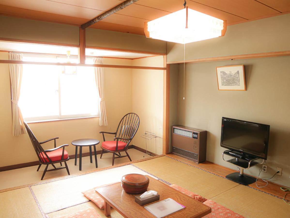 Hotel Sankt Moritz Shiga Shimotakai Екстериор снимка